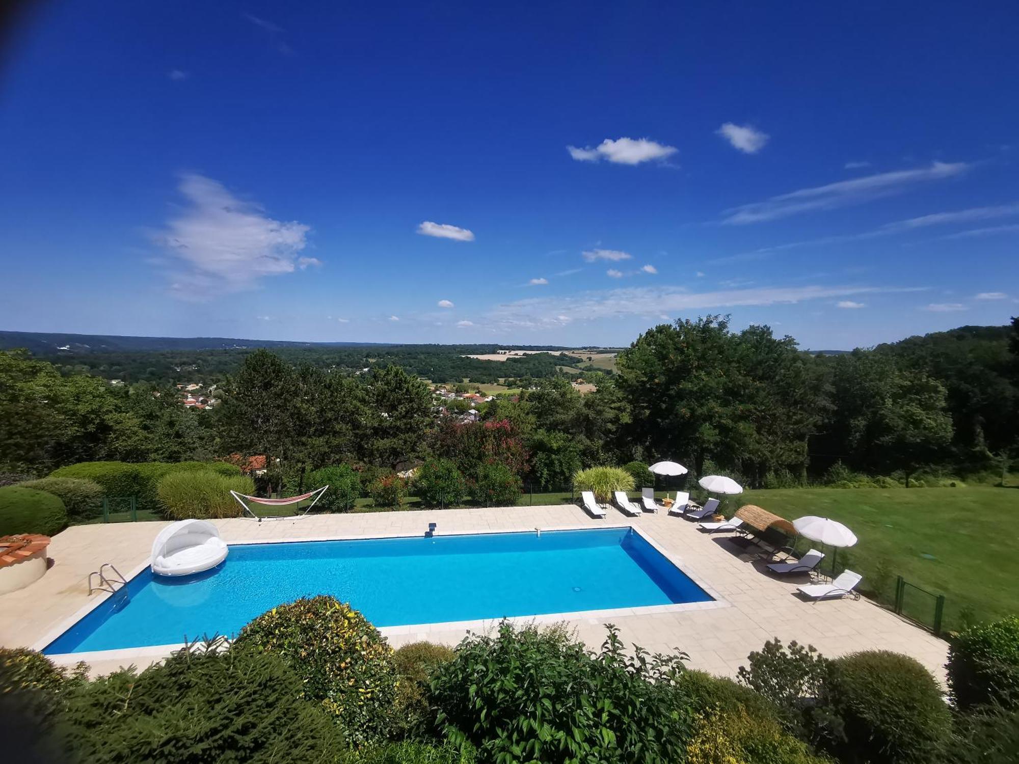 Appartements Vallee Verte Razac-sur-lʼIsle 외부 사진